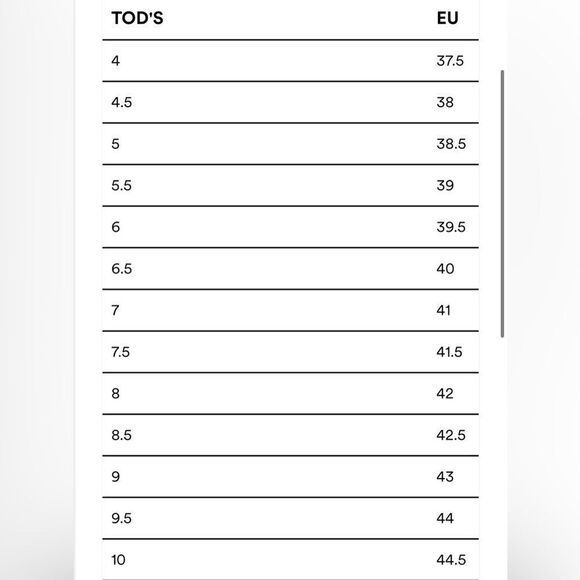 Men's Tod’s top grain suede leather driving men's loafer
EU 38 - US5,5 new - Picture 12 of 13